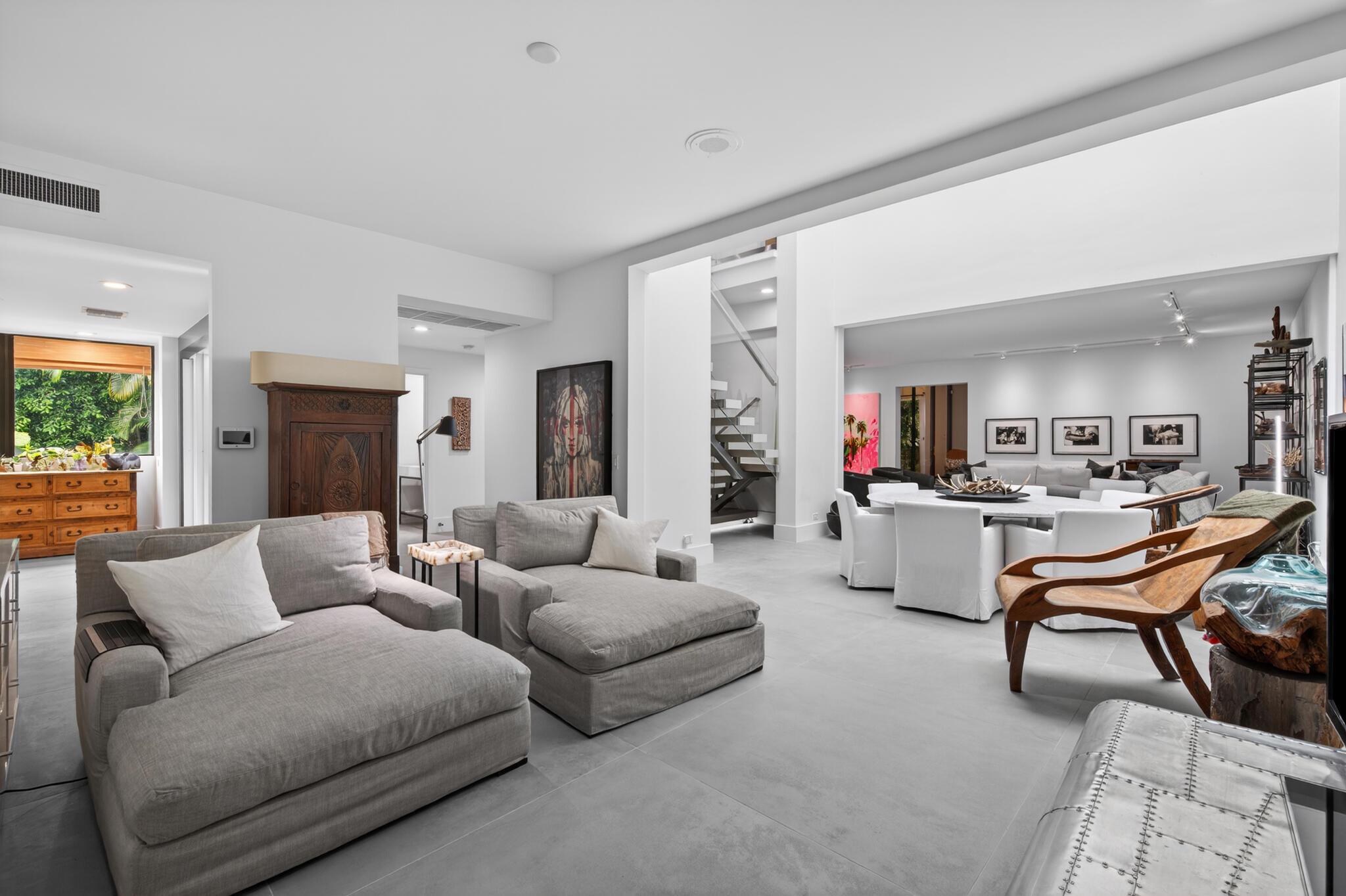 ADAMS HOUSE - Residential