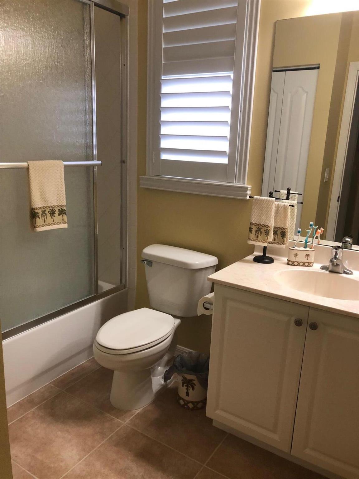 Heritage Oaks - Residential