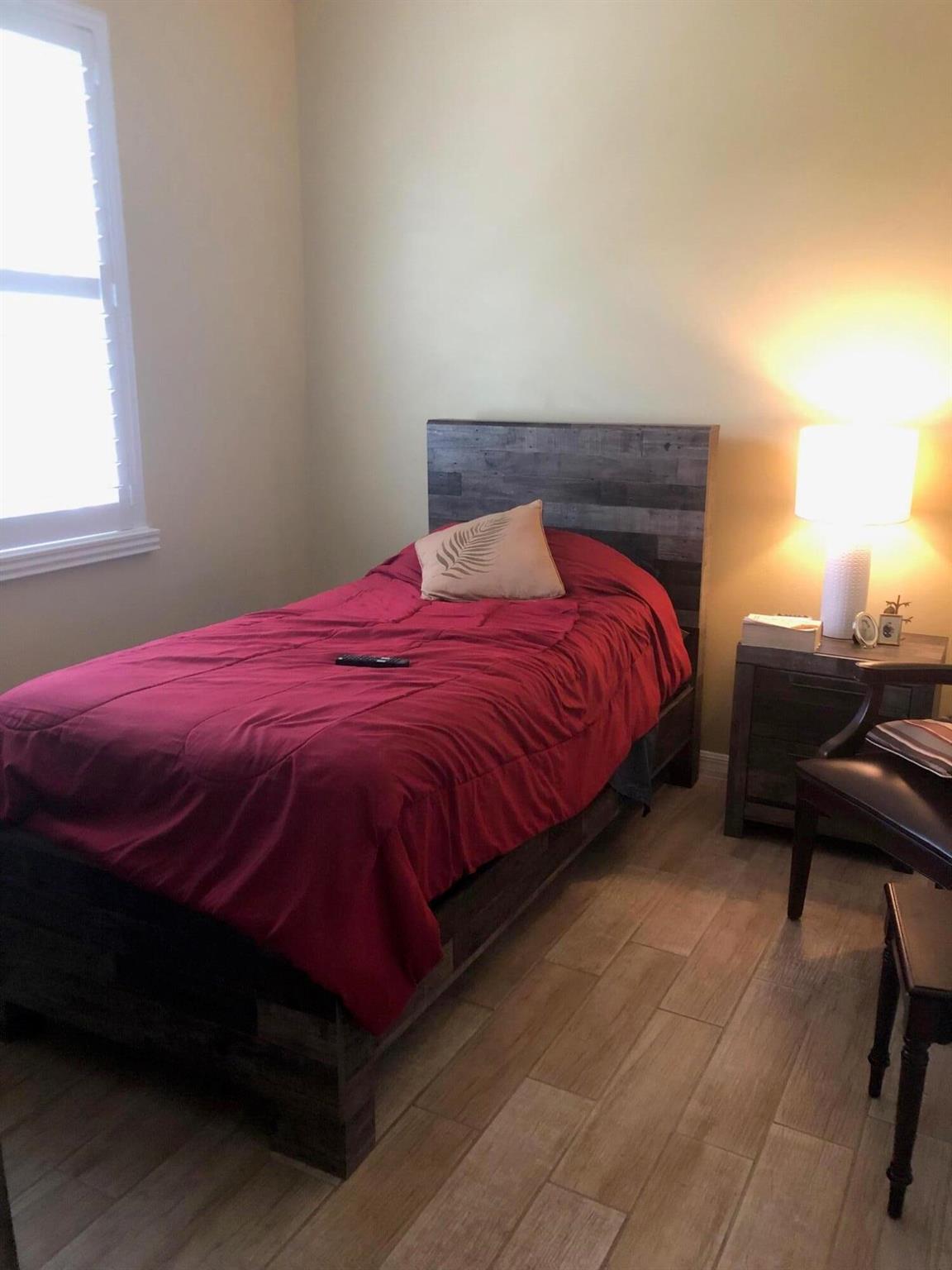 Heritage Oaks - Residential