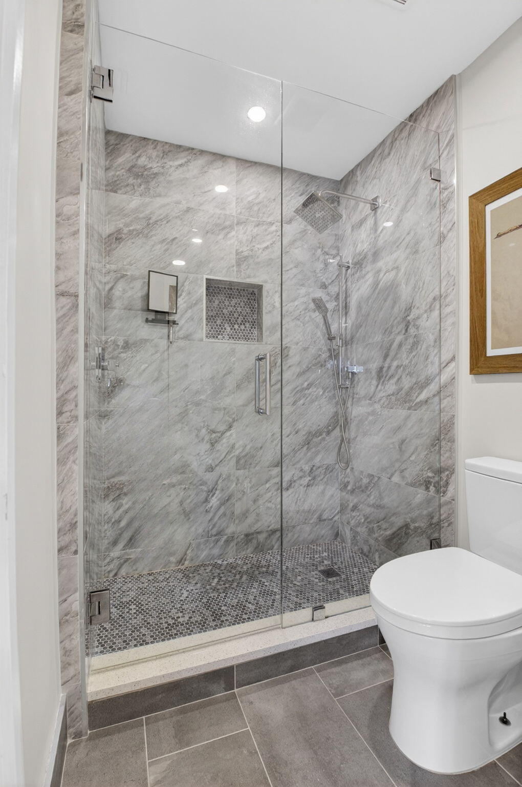 BRIDGEWOOD TOWNHOUSE CONDO - Residential