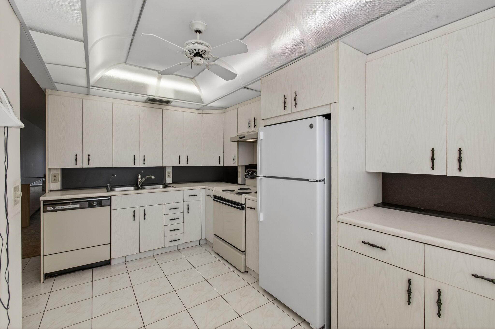 CENTURY VILLAGE - Residential