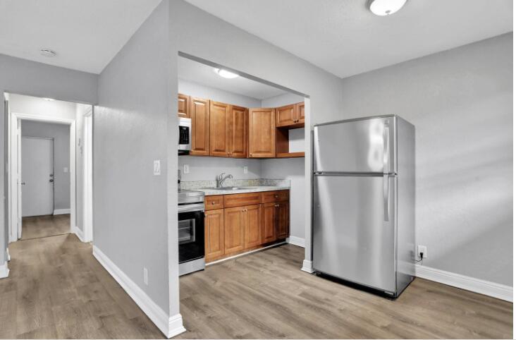 OCEAN DRIVE ESTATES - Residential Lease