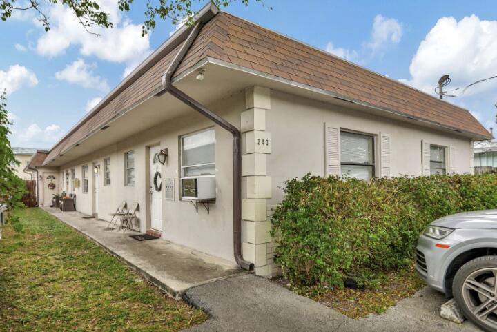 OCEAN DRIVE ESTATES - Residential Lease