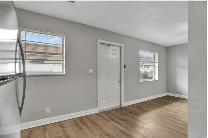 OCEAN DRIVE ESTATES - Residential Lease