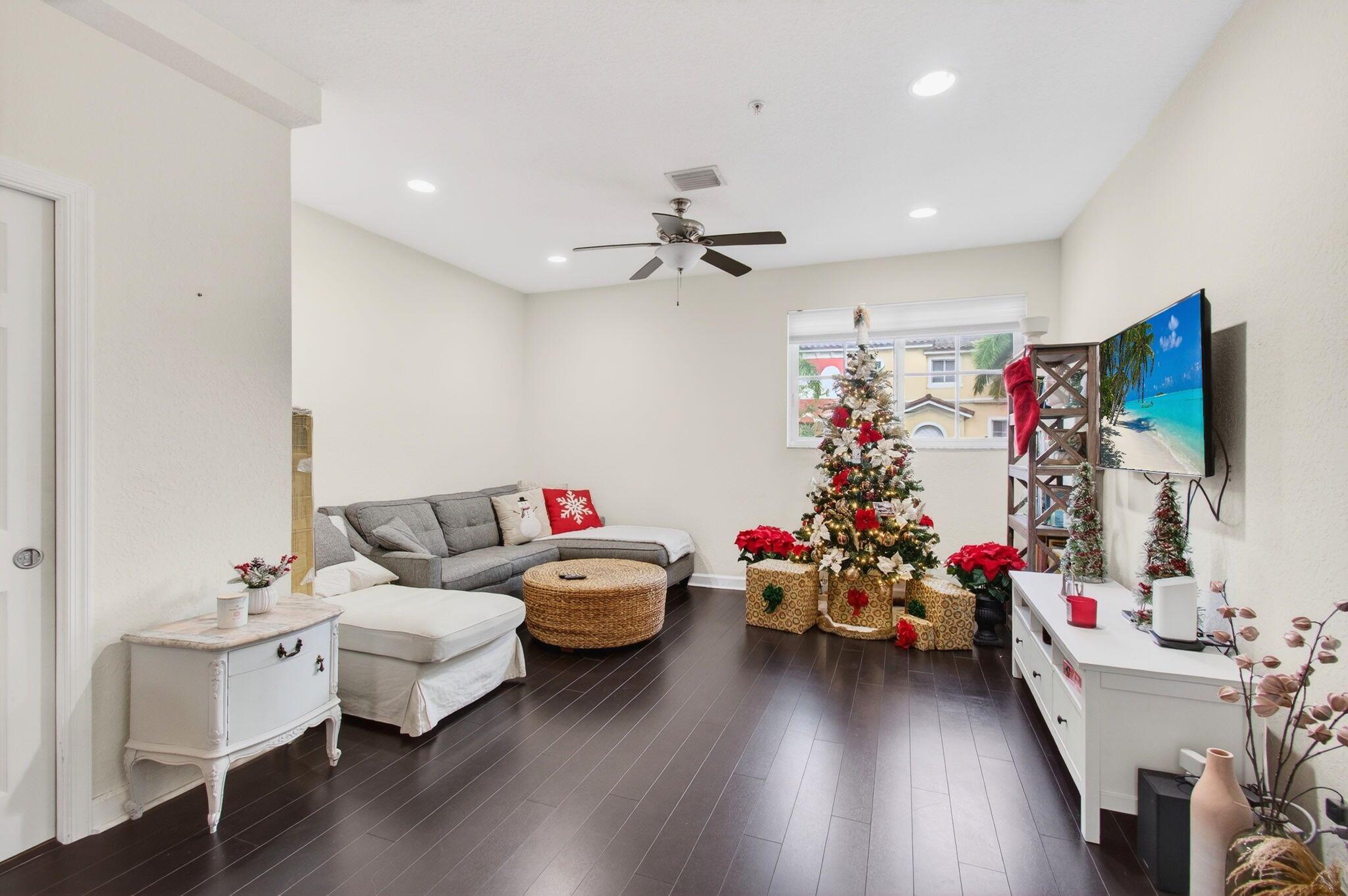 BAYFRONT OF BOYNTON BEACH - Residential Lease