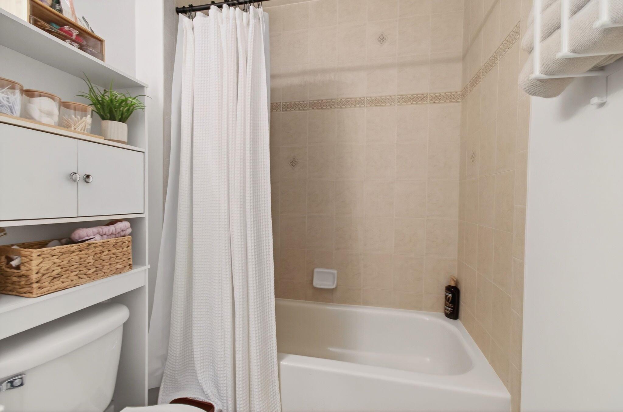 BAYFRONT OF BOYNTON BEACH - Residential Lease