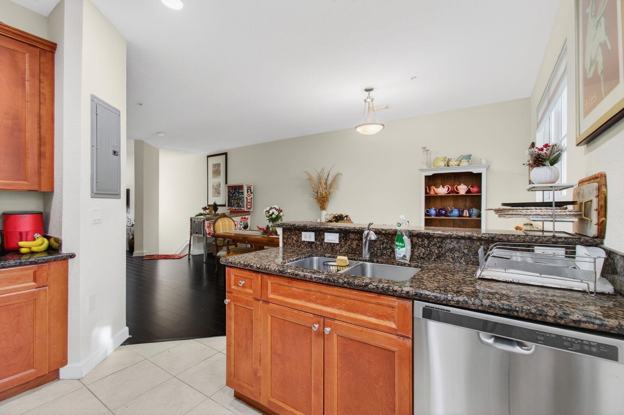 BAYFRONT OF BOYNTON BEACH - Residential Lease