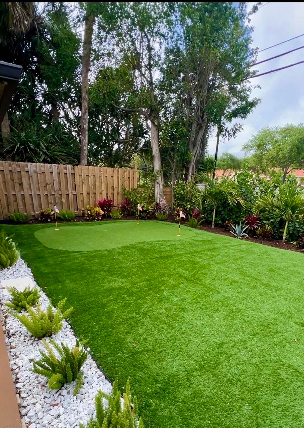 Photo of 1001 Raintree Lane, Palm Beach Gardens, FL 33410 (MLS # B26020172)