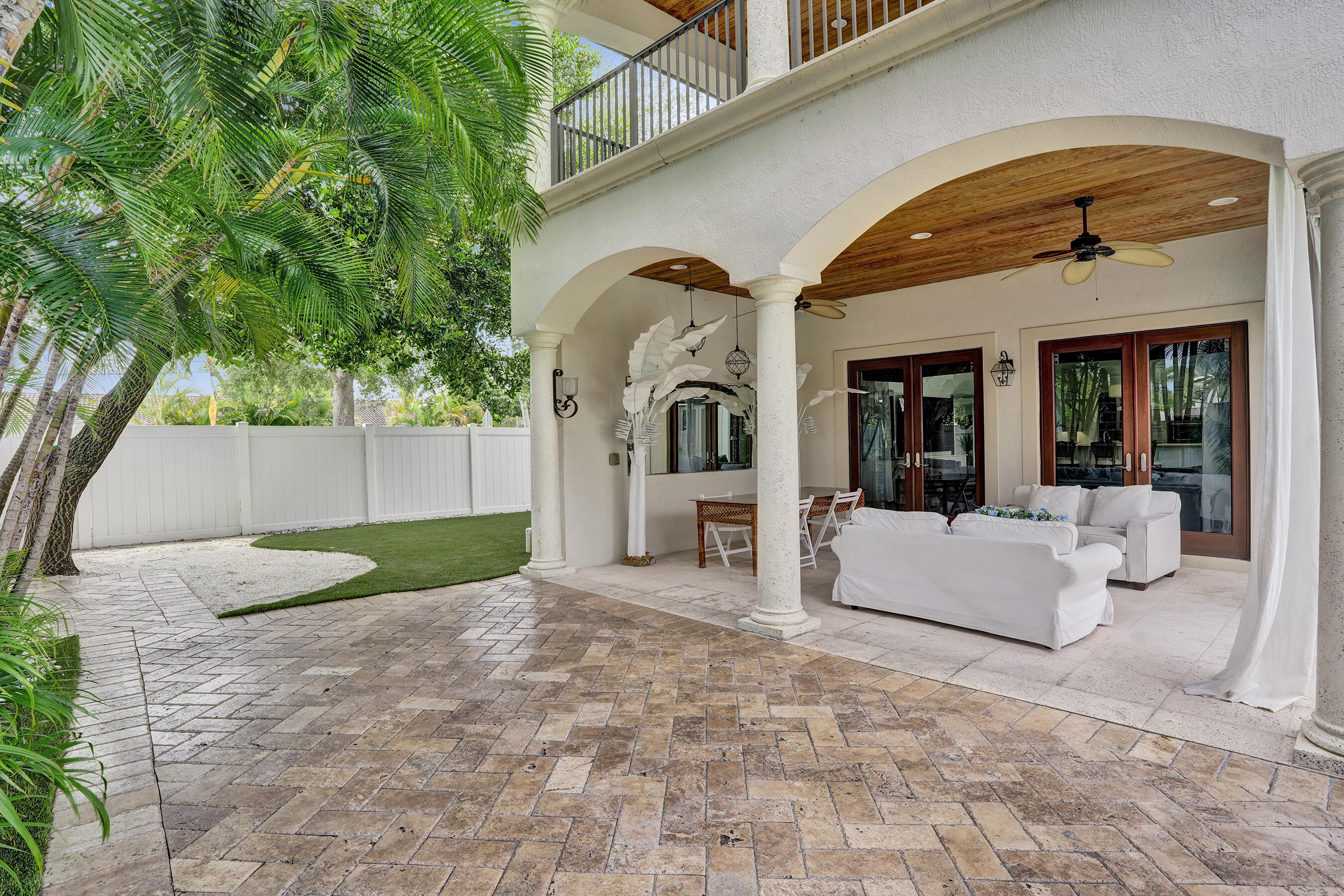 Coral Ridge Country Club - Residential