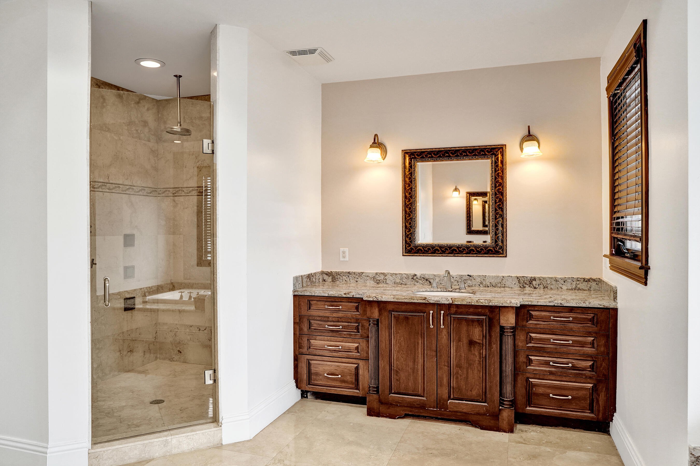 Coral Ridge Country Club - Residential