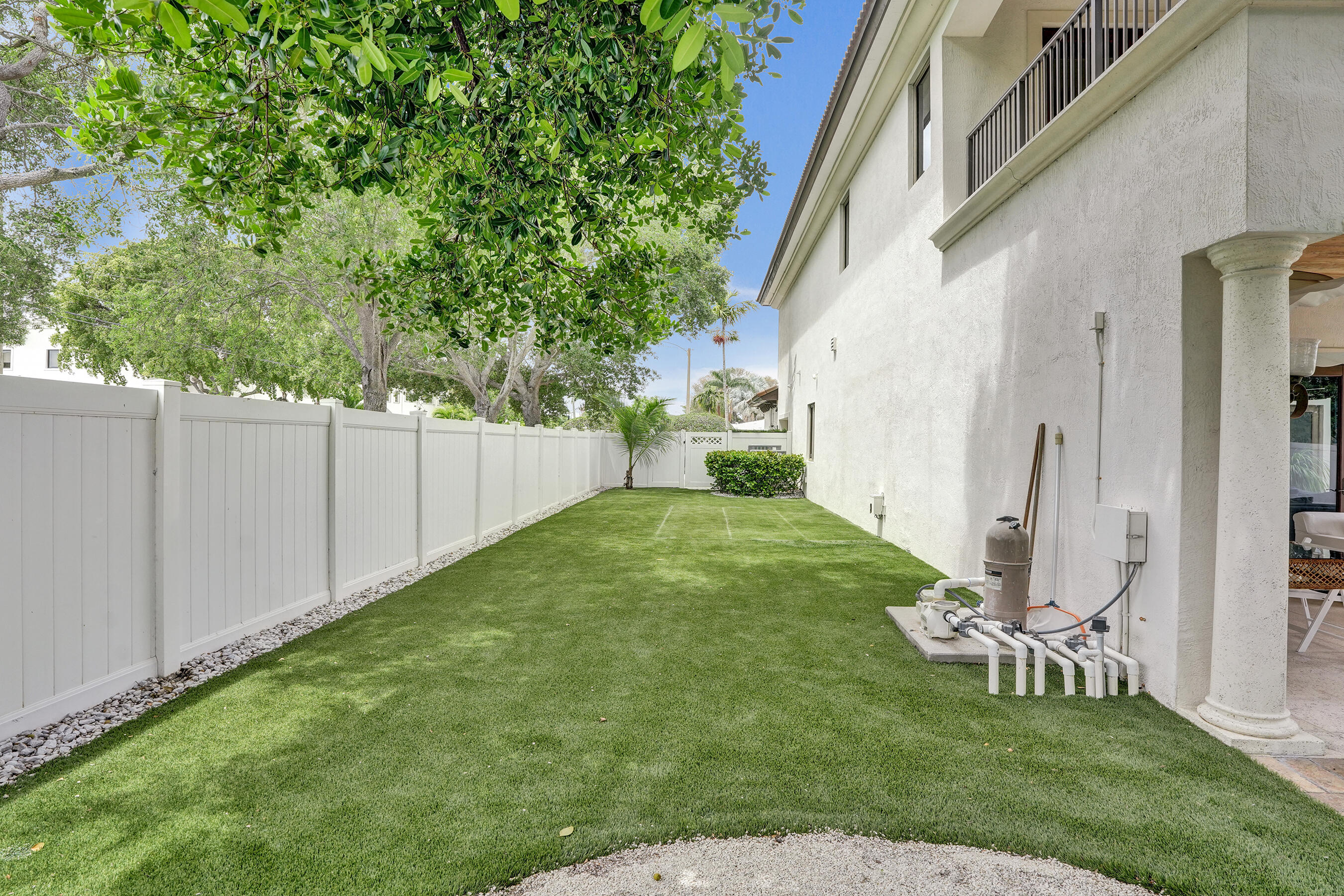 Coral Ridge Country Club - Residential