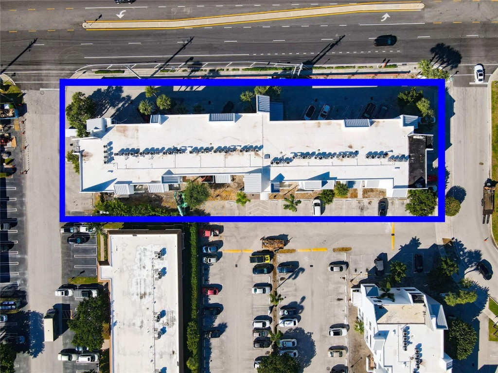 Harbor's Edge Condominium - Residential