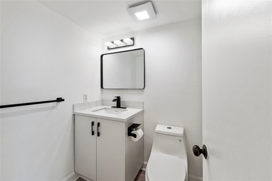 Harbor's Edge Condominium - Residential