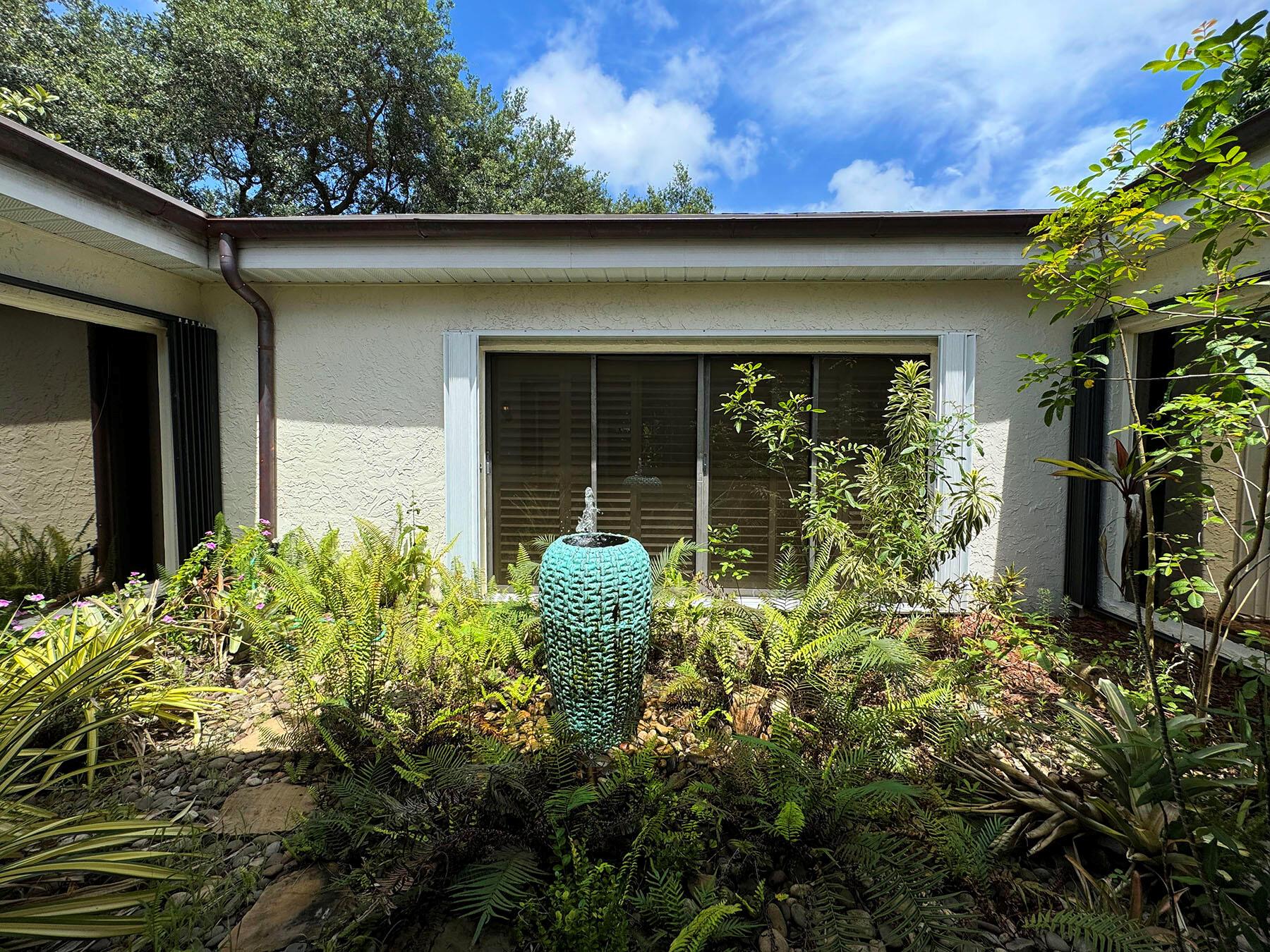 PINEWOOD LANE - Residential