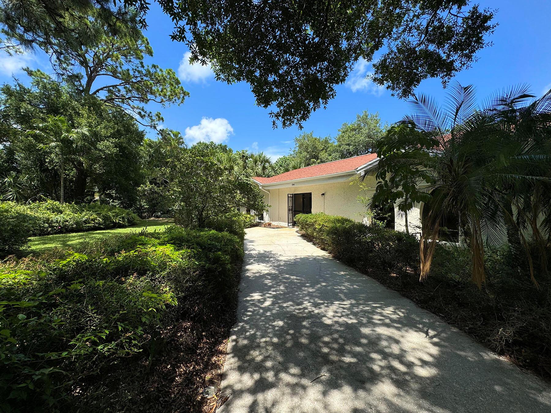 PINEWOOD LANE - Residential