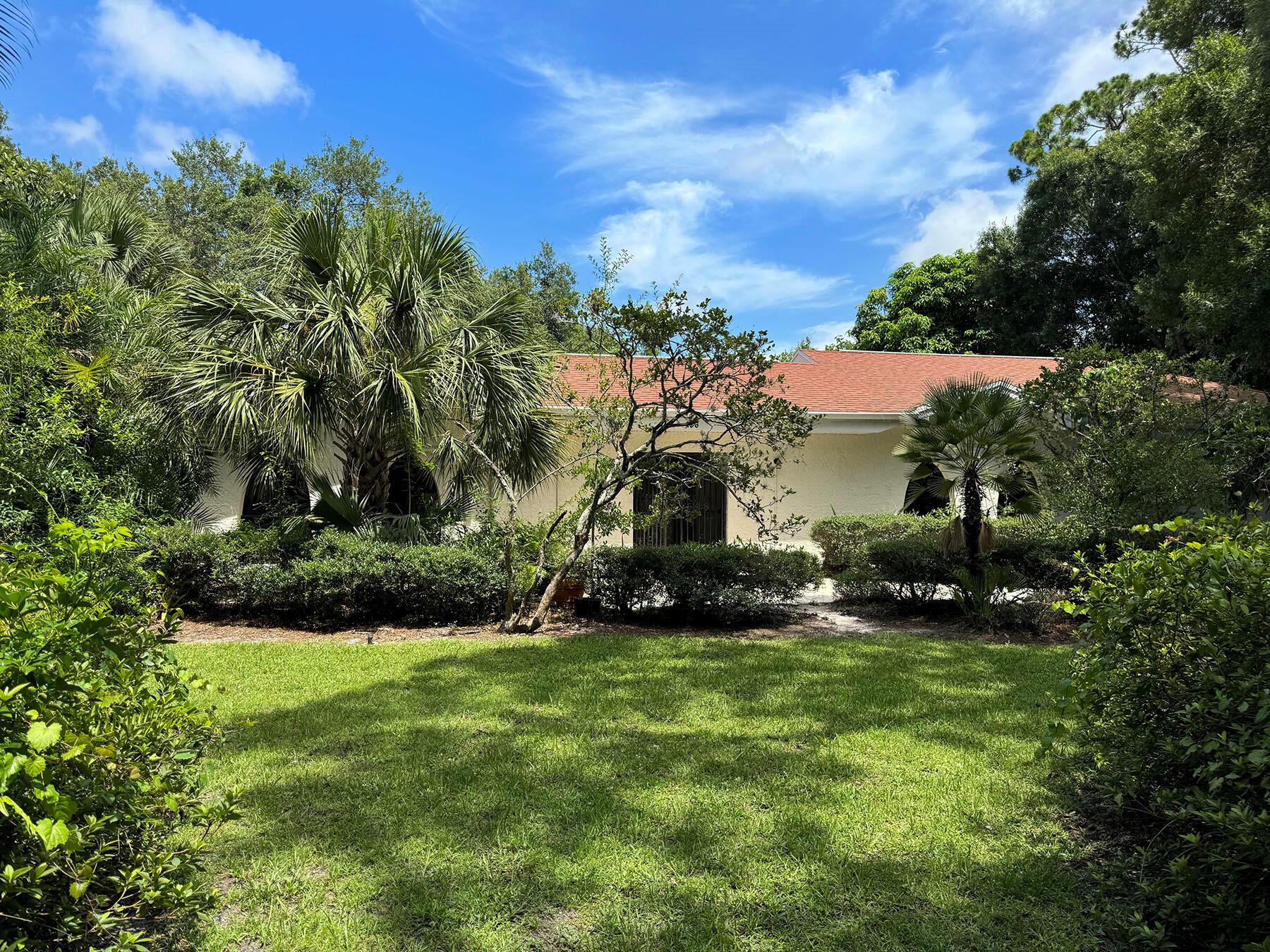 PINEWOOD LANE - Residential