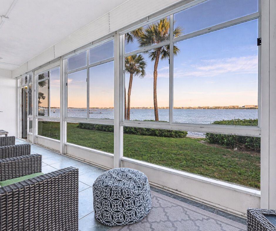 WATERWAY CLUB - Residential