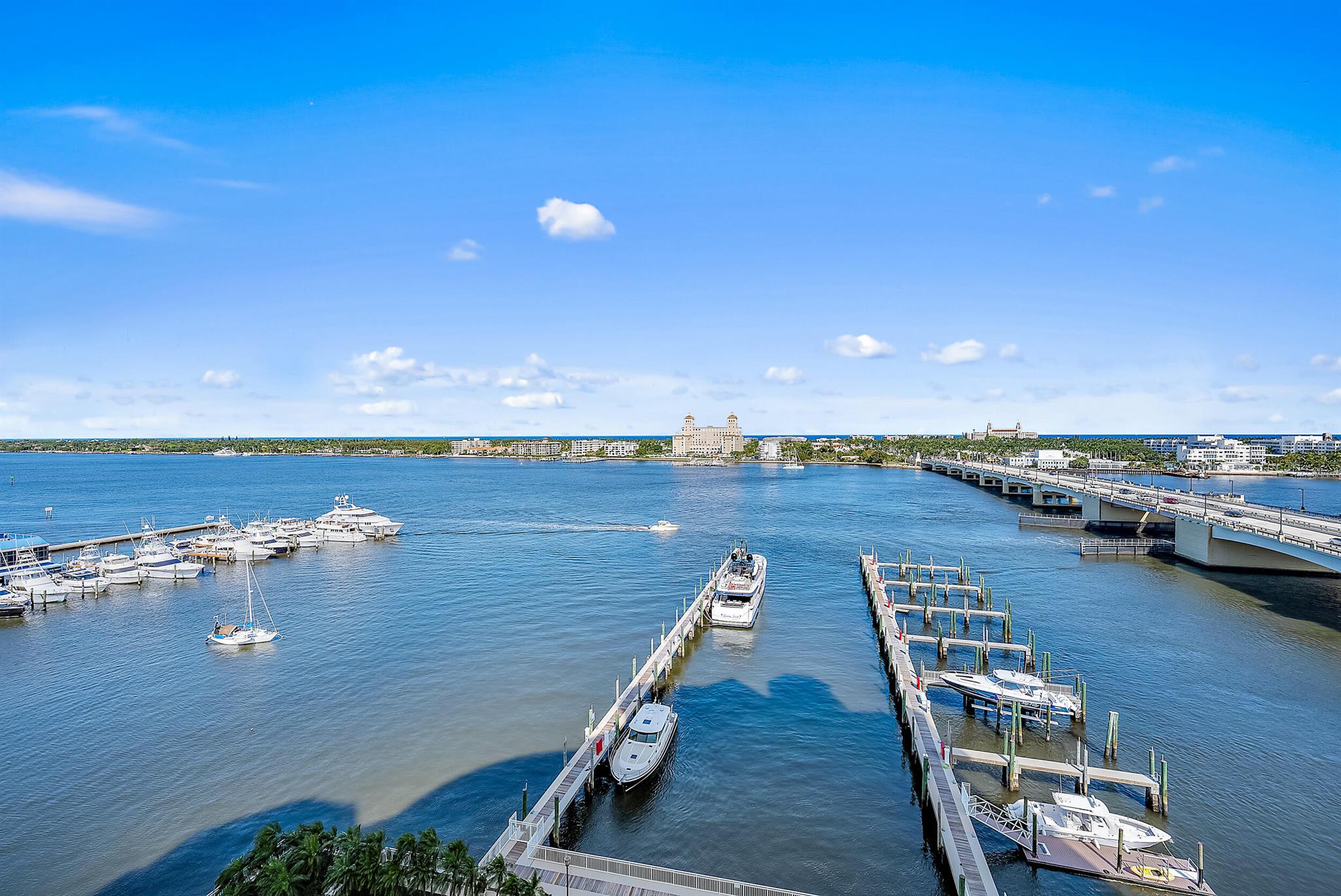 ONE WATERMARK PLACE OF TH - Residential