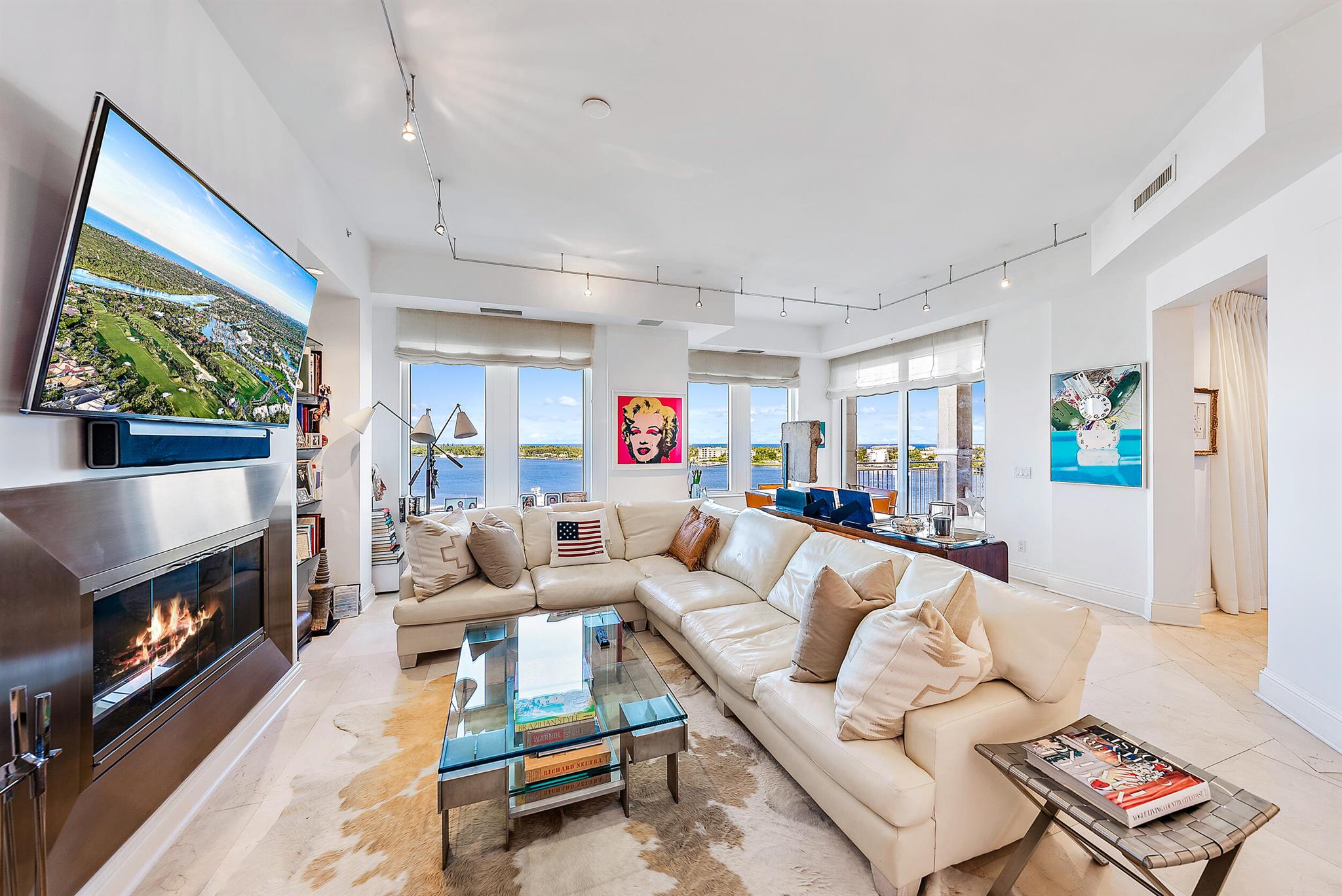 ONE WATERMARK PLACE OF TH - Residential