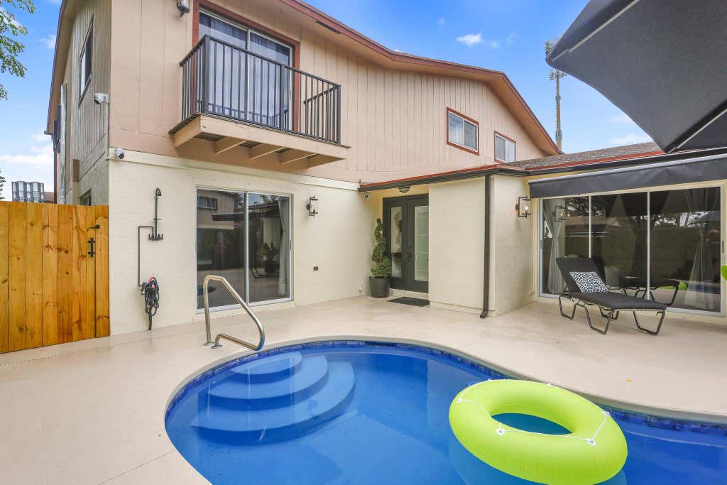 Photo of 4180 N Landar Drive, Lake Worth, FL 33463 (MLS # B26067775)