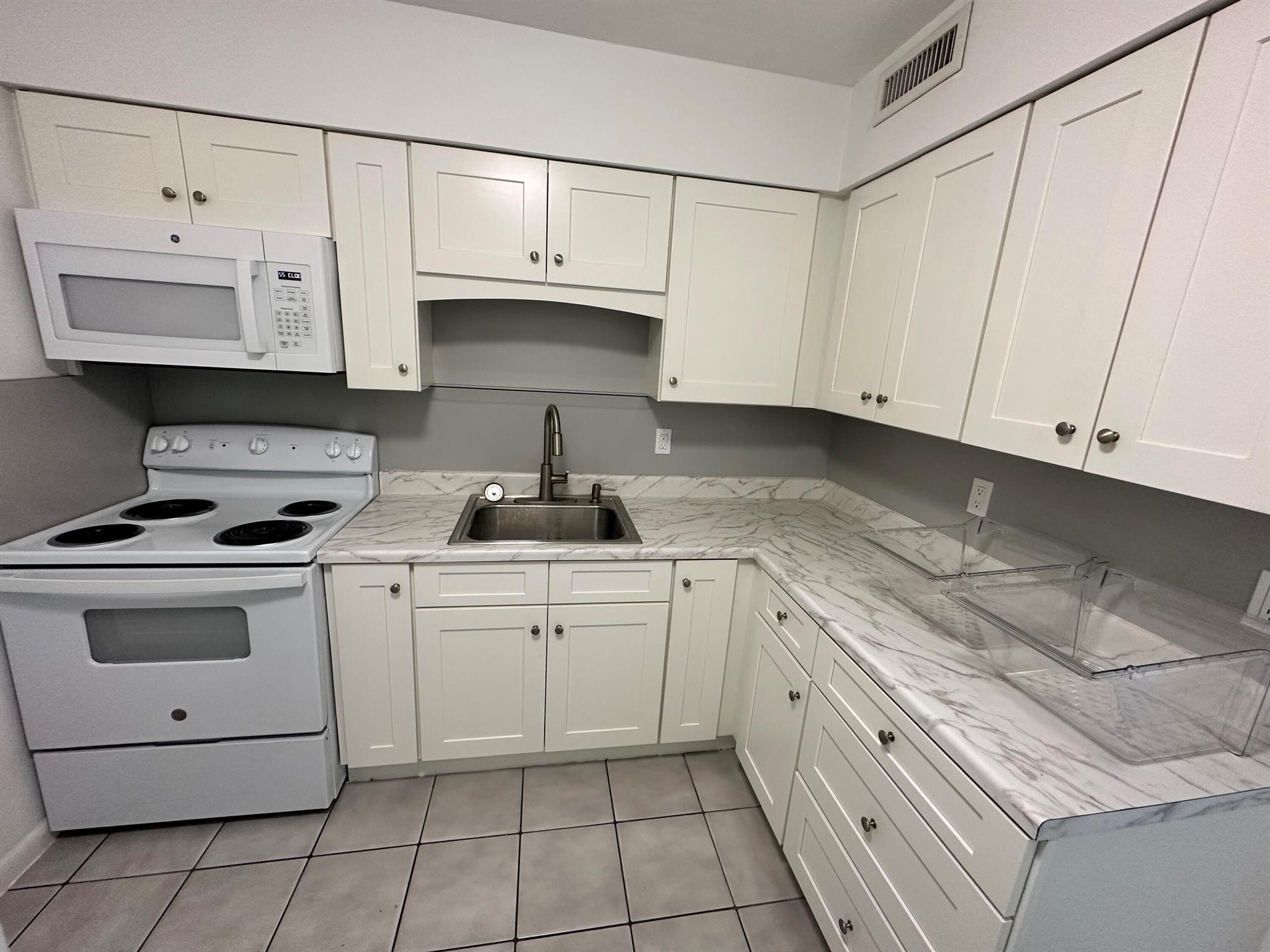 FALCON APTS CONDO - Residential Lease