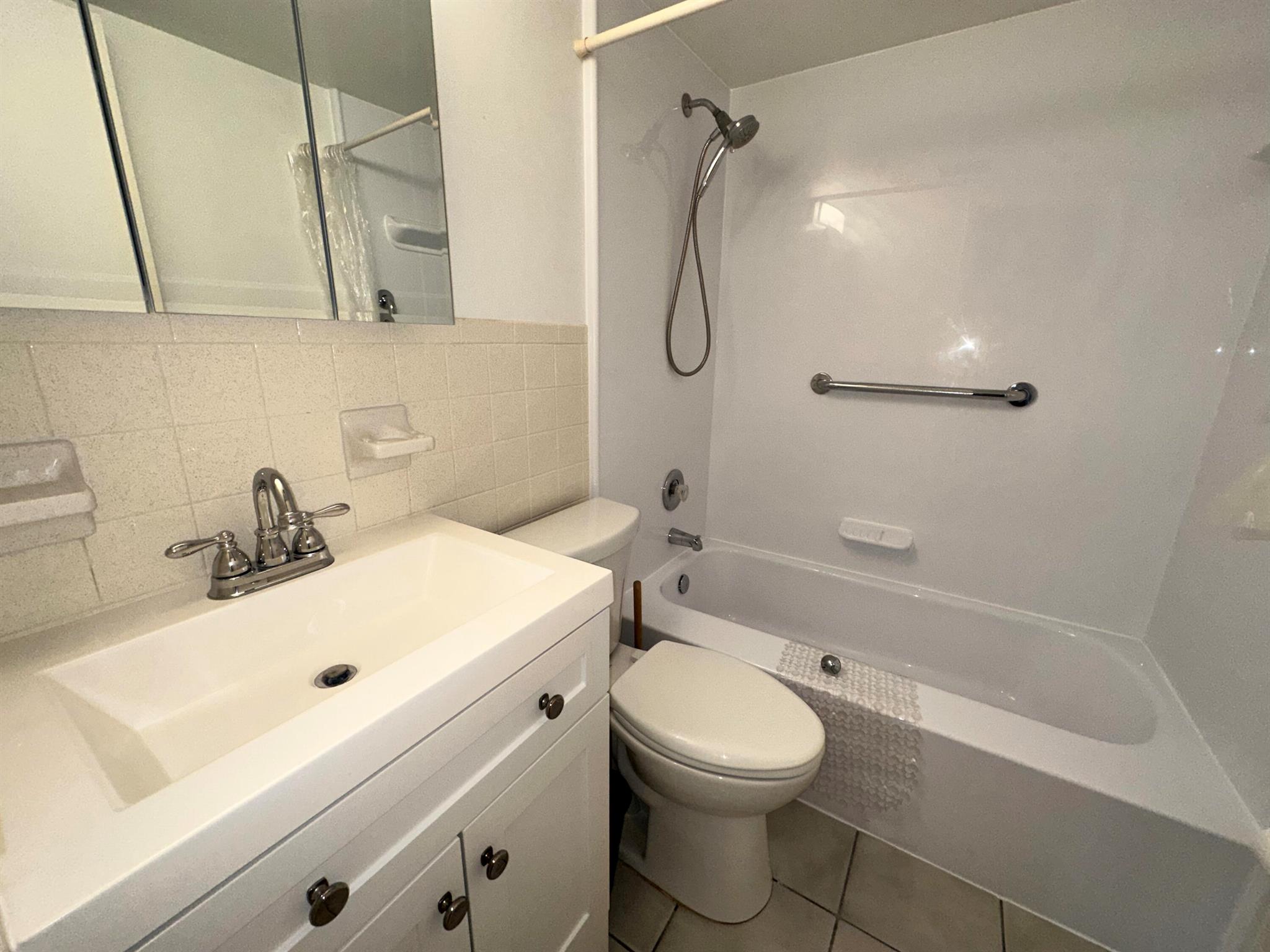 FALCON APTS CONDO - Residential Lease