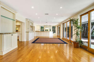 HOFMAN VILLAGE - Residential