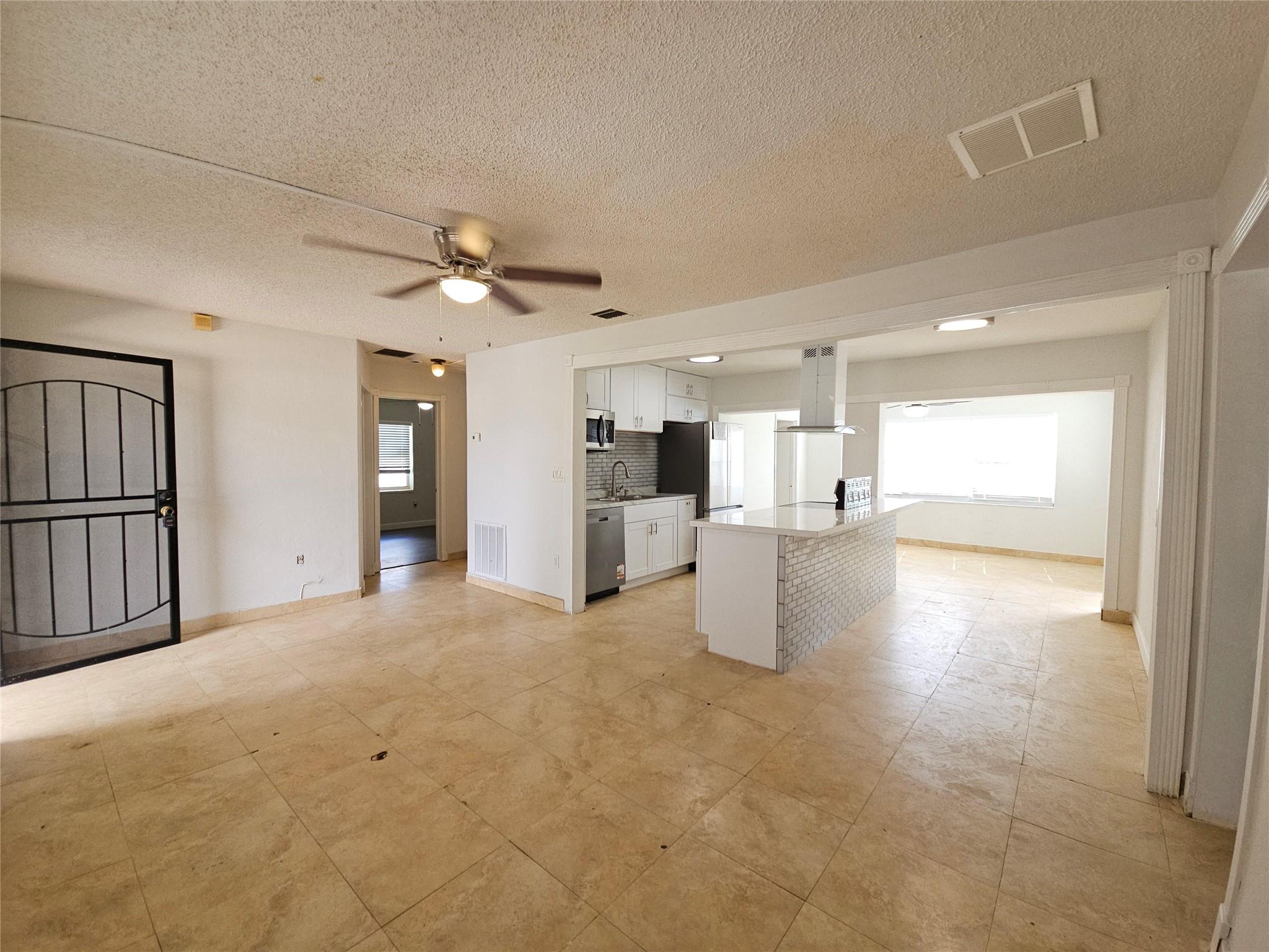 Miramar Sec 2 36-16 B - Residential Lease