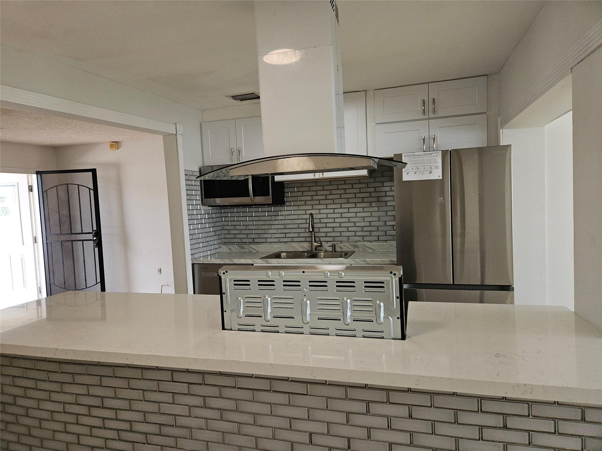 Miramar Sec 2 36-16 B - Residential Lease