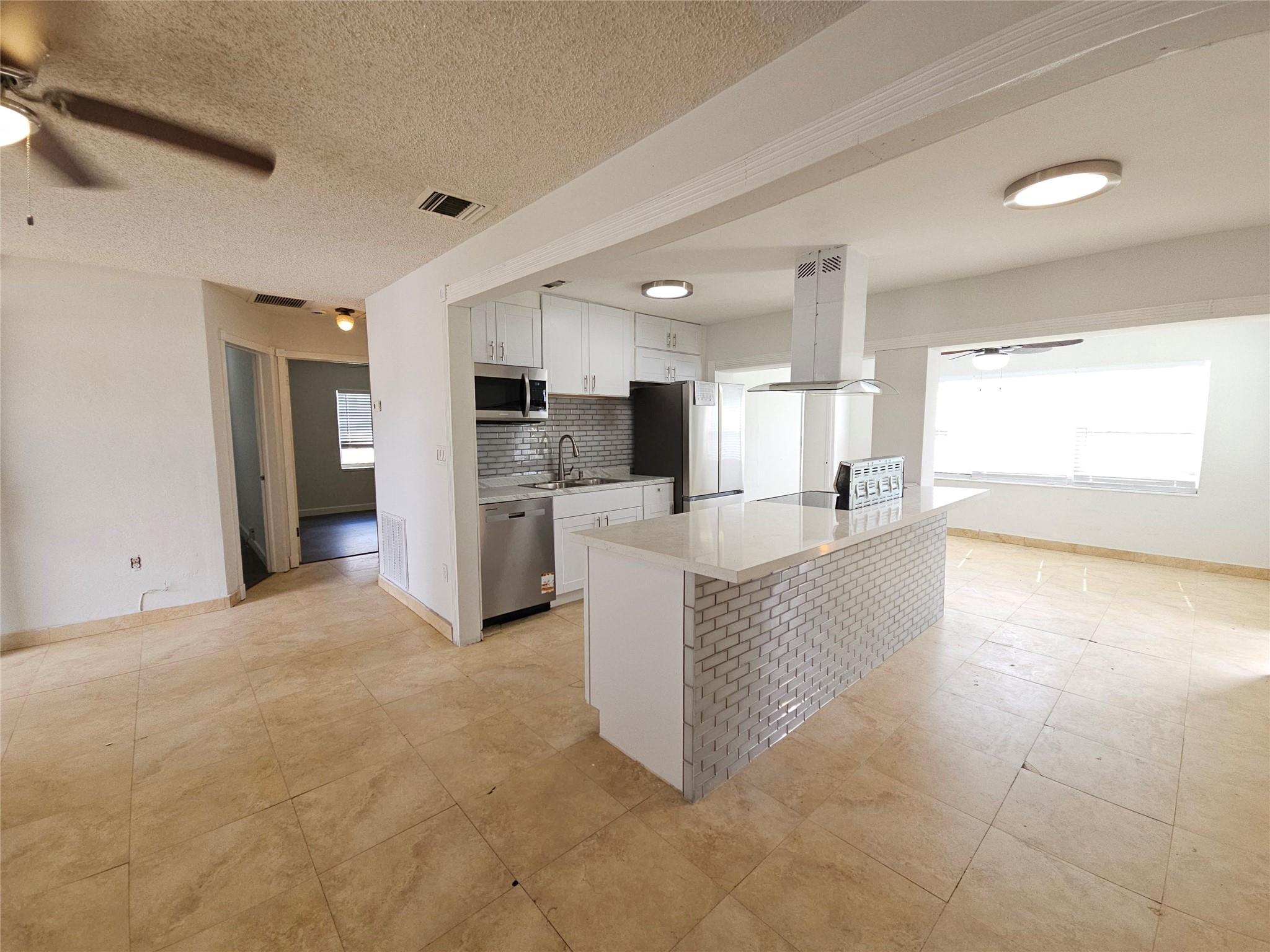 Miramar Sec 2 36-16 B - Residential Lease