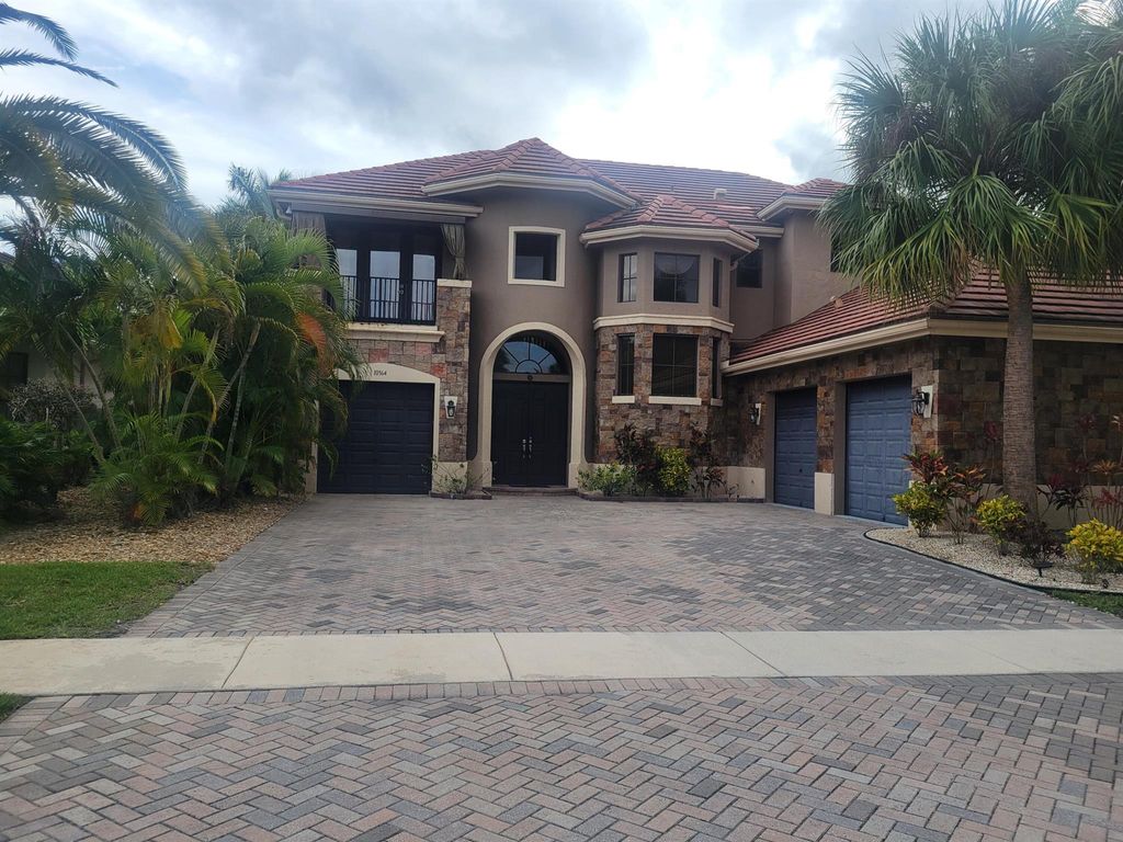 Photo of 10364 Trianon Place, Wellington, FL 33449 (MLS # R10983174)