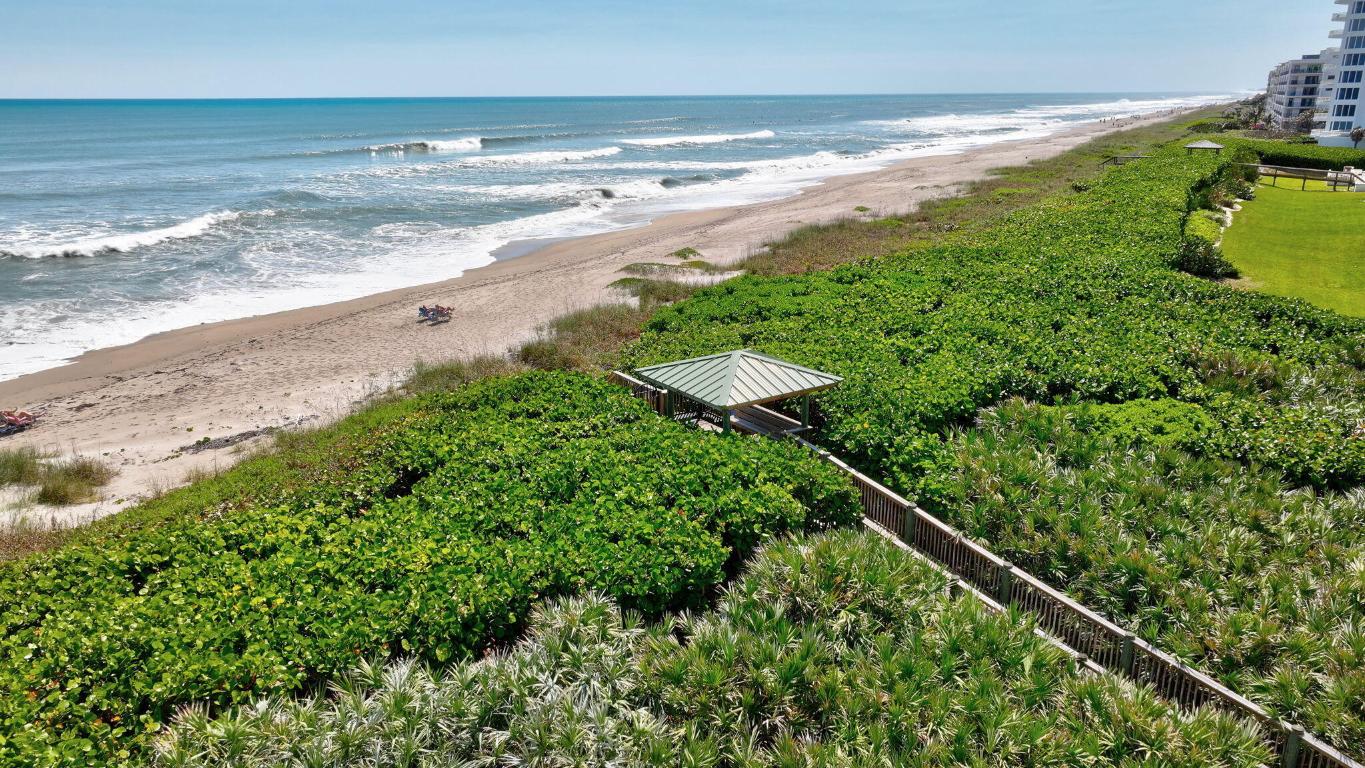 MIRAMAR, THE - Residential