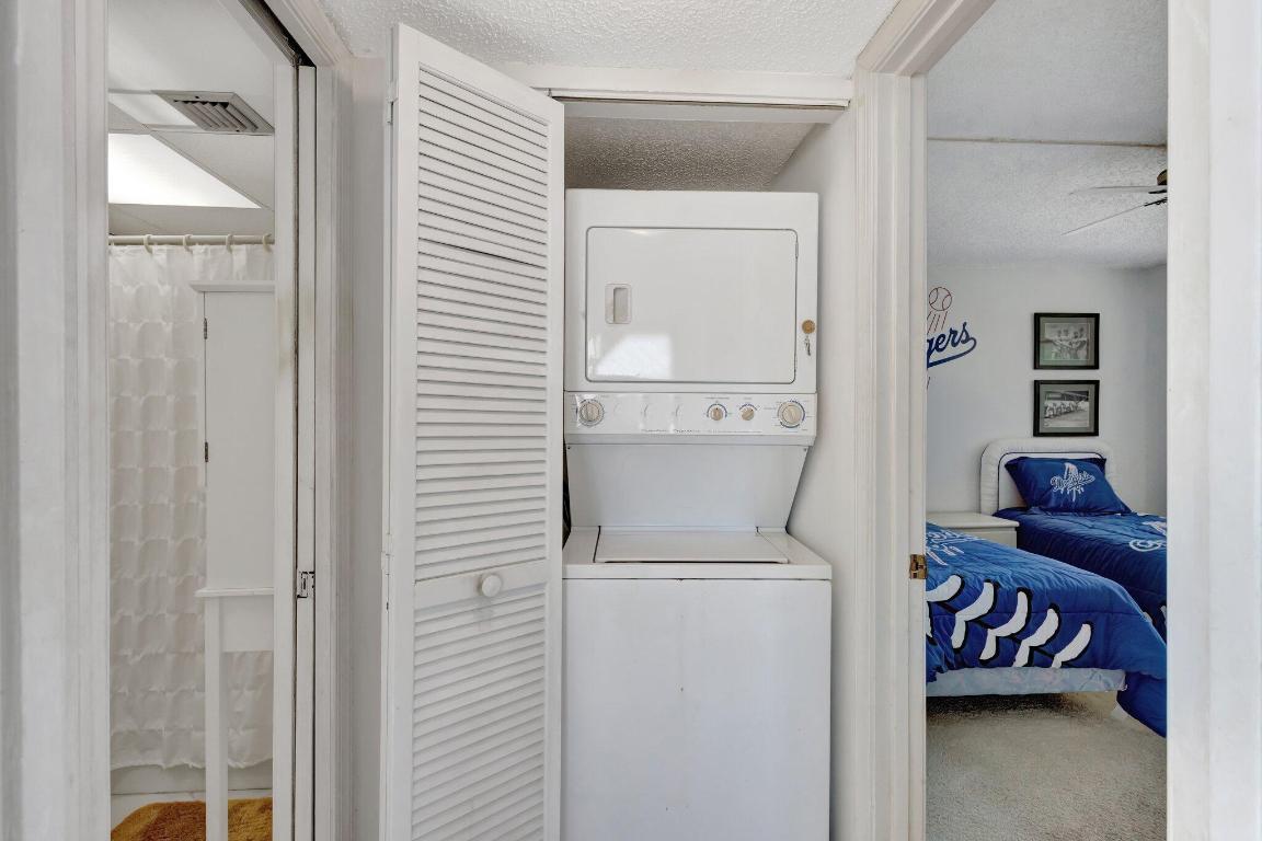 MIRAMAR, THE - Residential