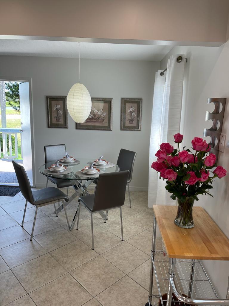 LOVELY CORNER CONDO 2ND FLOOR FURNISHED UNIT. BEAUTIFULLY UPDATED. WASHER/DRYER ON ENCLOSED BALCONY. BRING YOUR TOOTHBRUSH, ONE ASSIGNED PARKING SPACE. KINGSPOINT IS A 55+ COMMUNITY, MANY AMMENITES, RECENTLY RENOVATED CLUB HOUSE, INDOOR POOL, LIBARY, THEATHER, SEVERAL OUTDOOR POOLS ,2 GOLF COARSES, & MOORE. COURTESY BUS TRANSPORTATIONNO SMOKERS, SERVICE PET WILL BE ACCEPTED. CATWALK AND ELEVATOR.