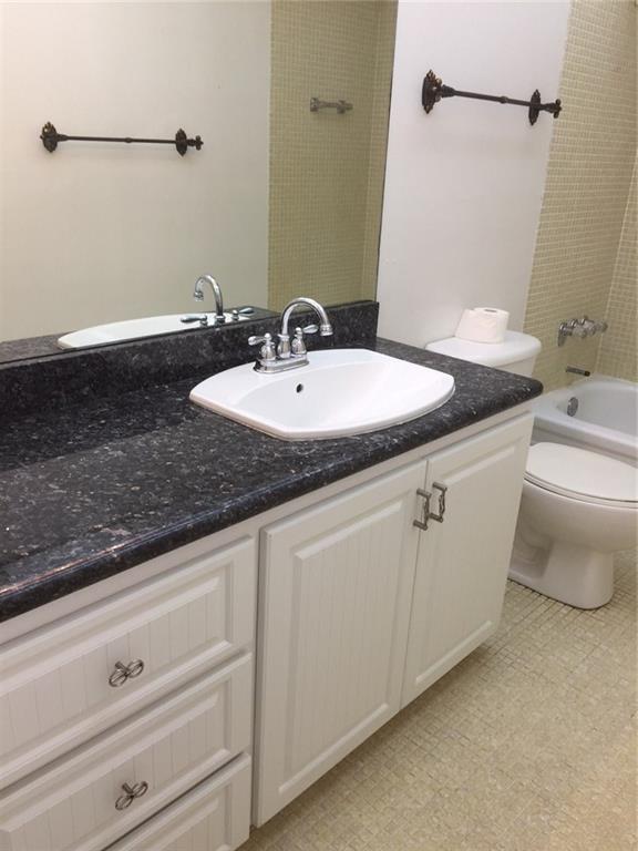 POMPANO BEACH CLUB CONDO - Residential Lease