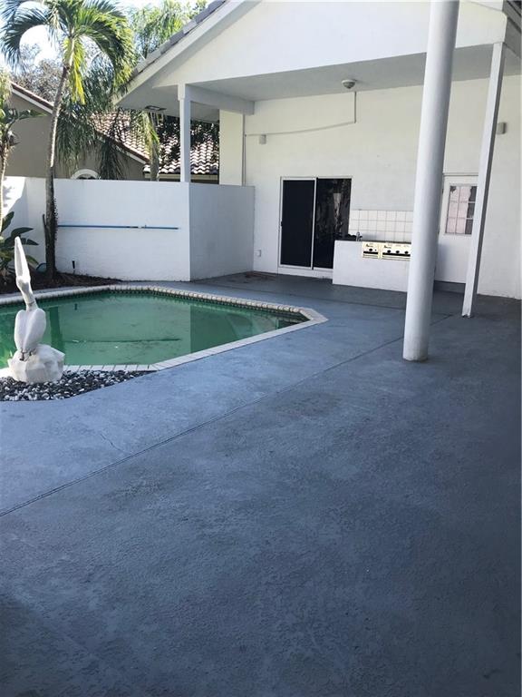 The Landings Of Parkland - Residential