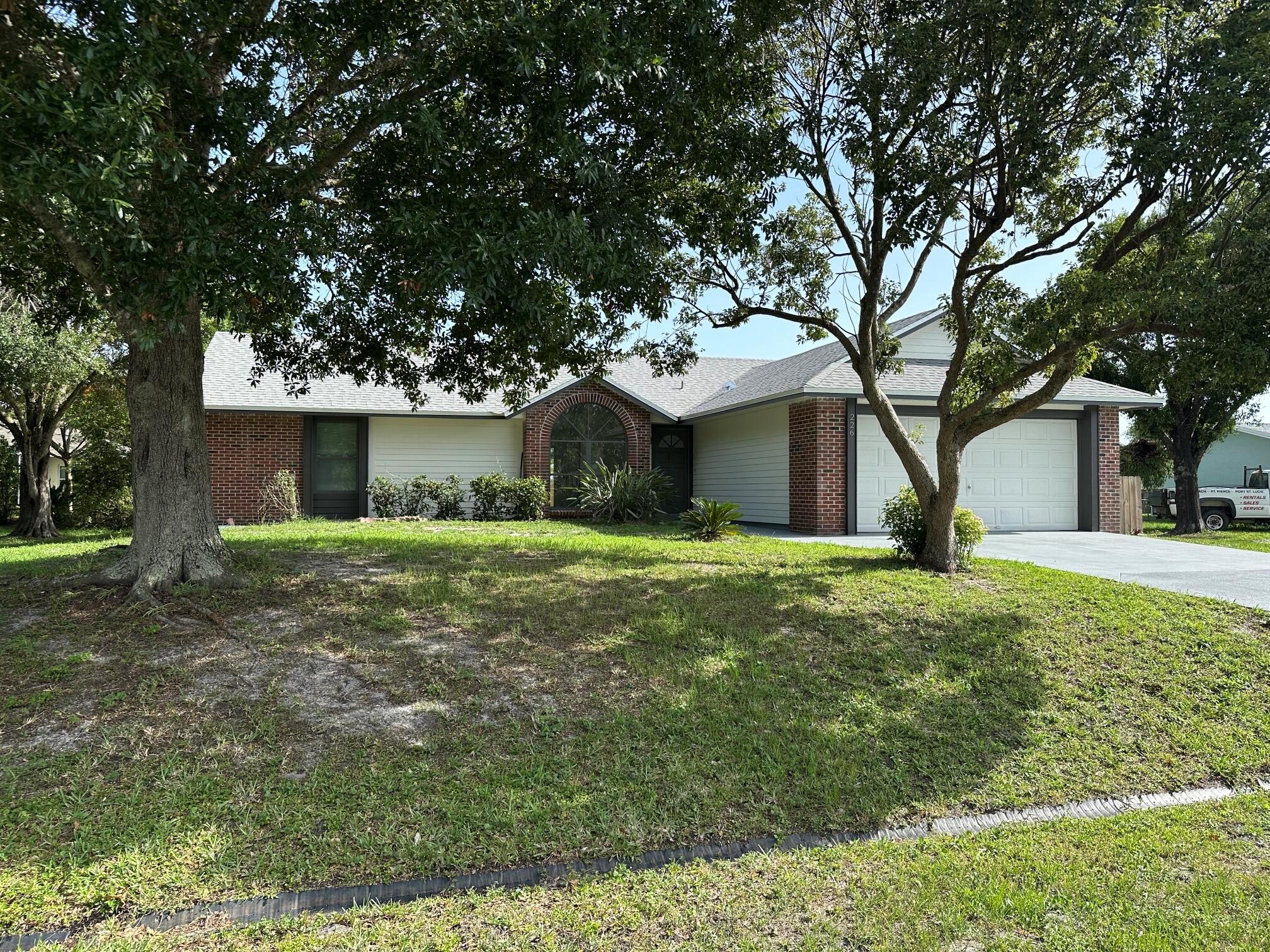 226 SW Statler Avenue, Port St Lucie, FL, 34984/$398,500 1 226 SW Statler Avenue