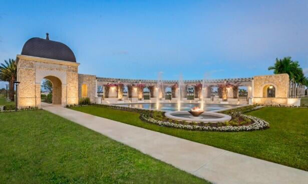 AVONDALE AT AVENIR - Residential