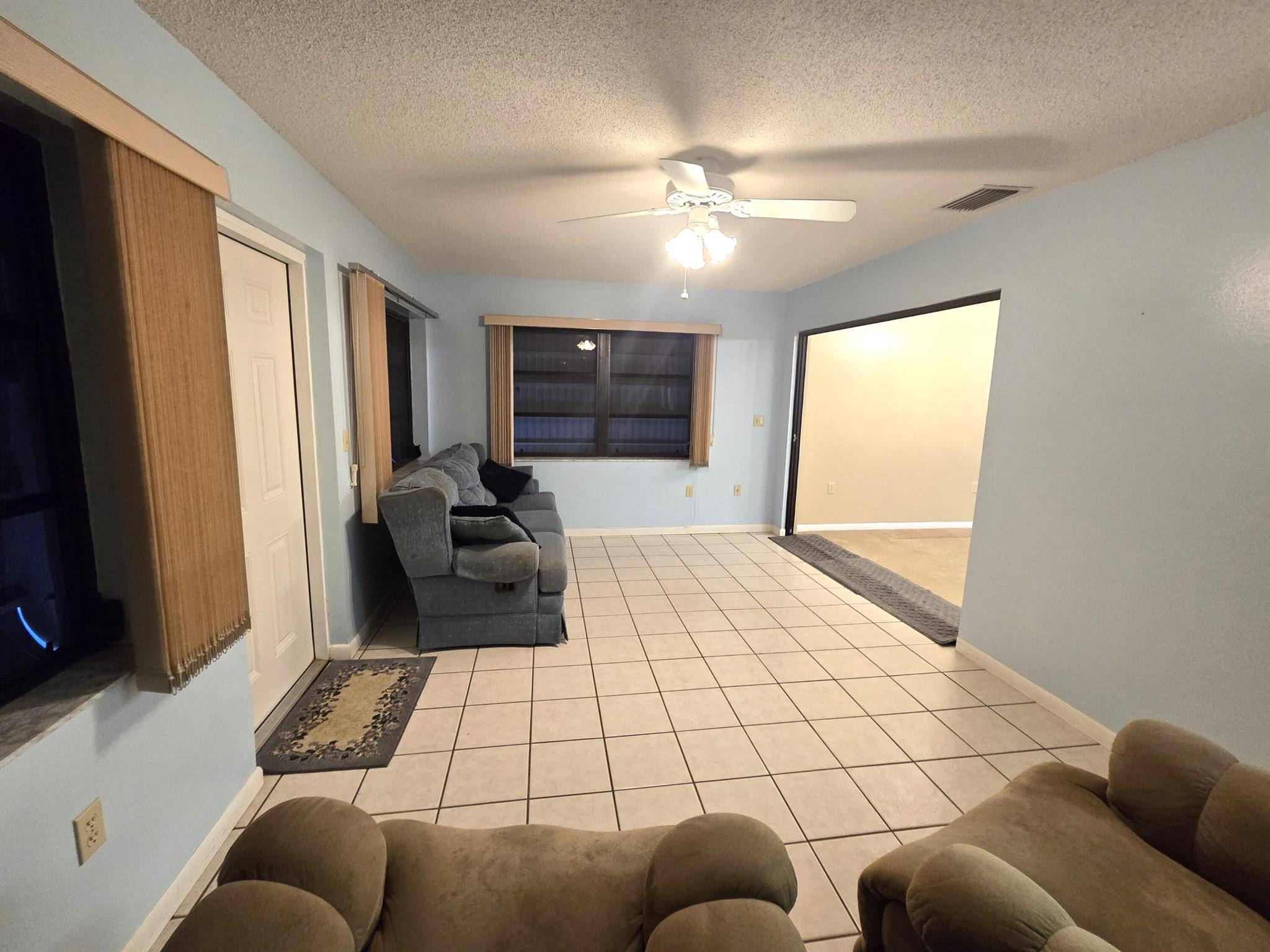 TREASURE ISLAND UNIT 8 - Residential