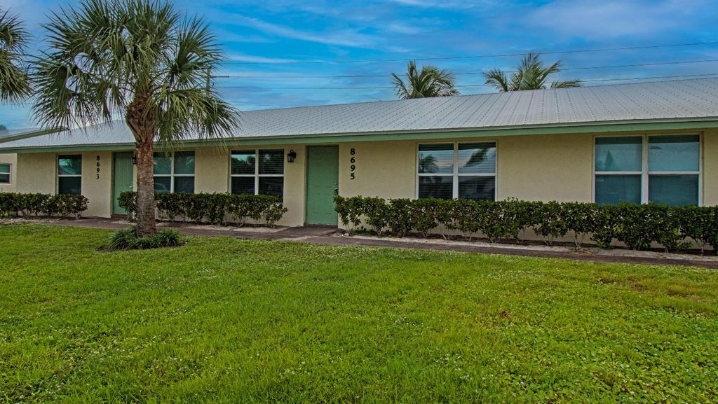 Photo of 8693 SE Hobe Ridge Avenue, Hobe Sound, FL 33455 (MLS # R10938823)