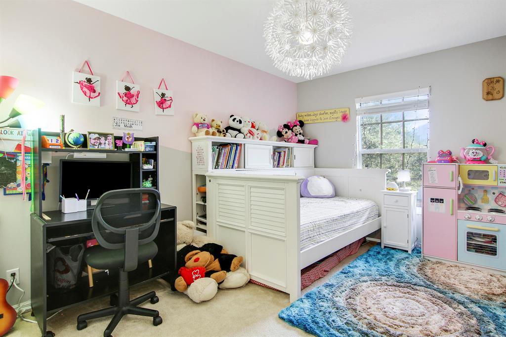 VILLA PALMA AT NORTHLAKE - Residential Lease