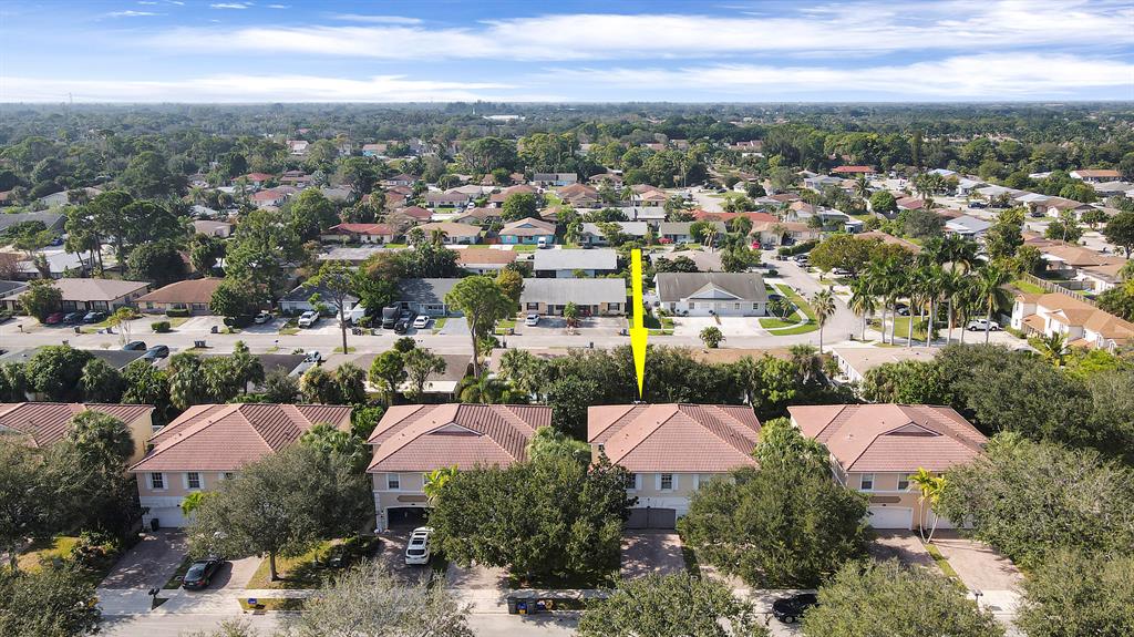 VILLA PALMA AT NORTHLAKE - Residential Lease