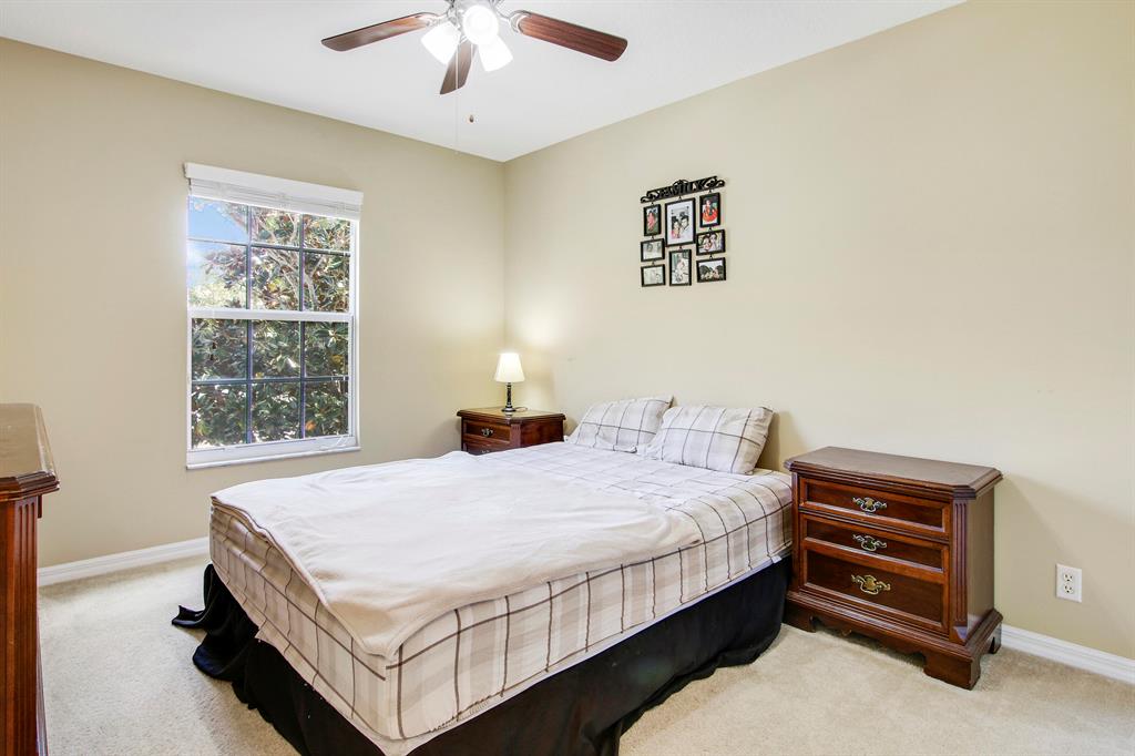 VILLA PALMA AT NORTHLAKE - Residential Lease