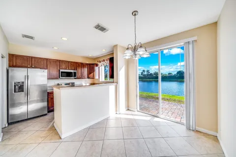 3141 Laurel Ridge Circle, Riviera Beach, FL MLS: F10488449
