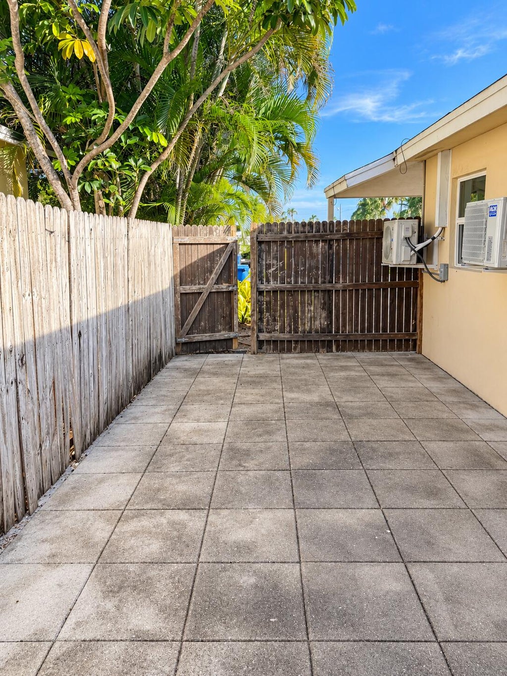 Photo of 153 N 3RD Street #1, Lantana, FL 33462 (MLS # B26081481)