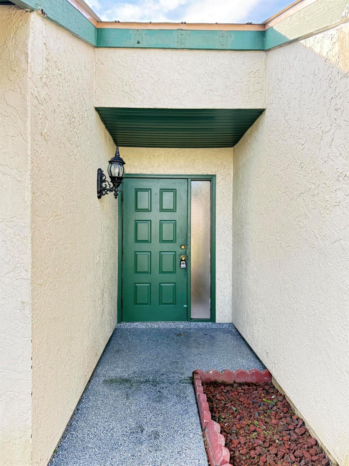 VILLAS OF WINDMILL POINT - Residential