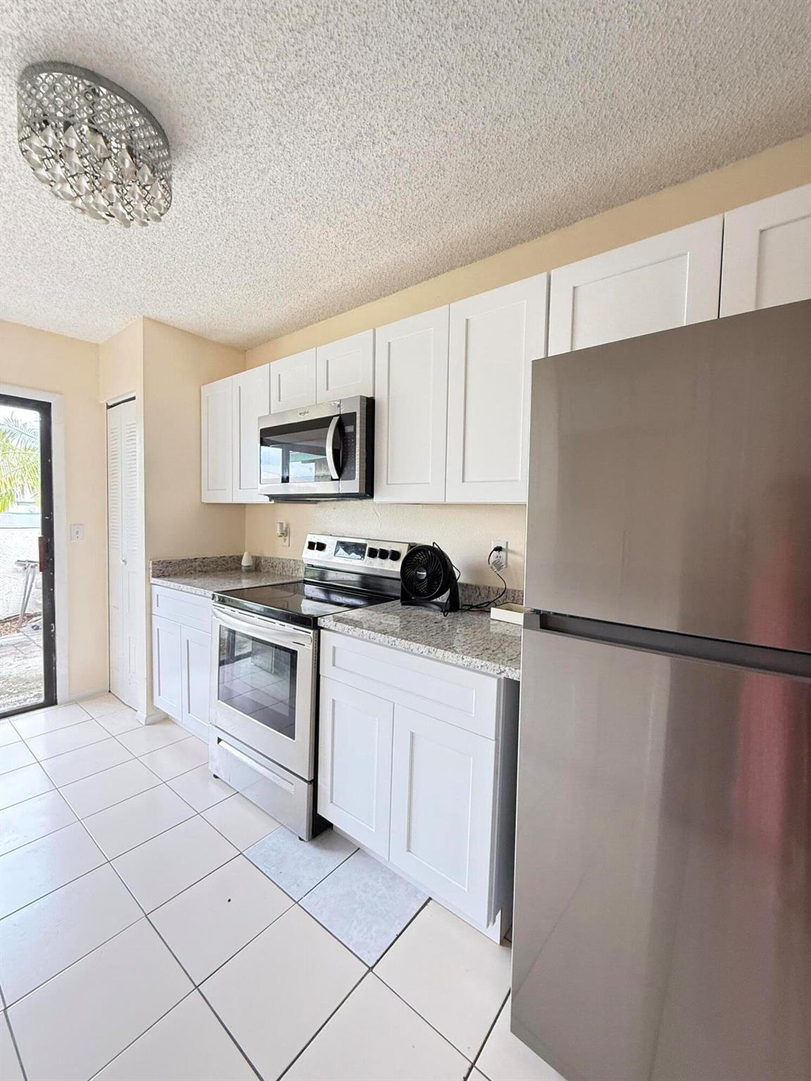 VILLAS OF WINDMILL POINT - Residential