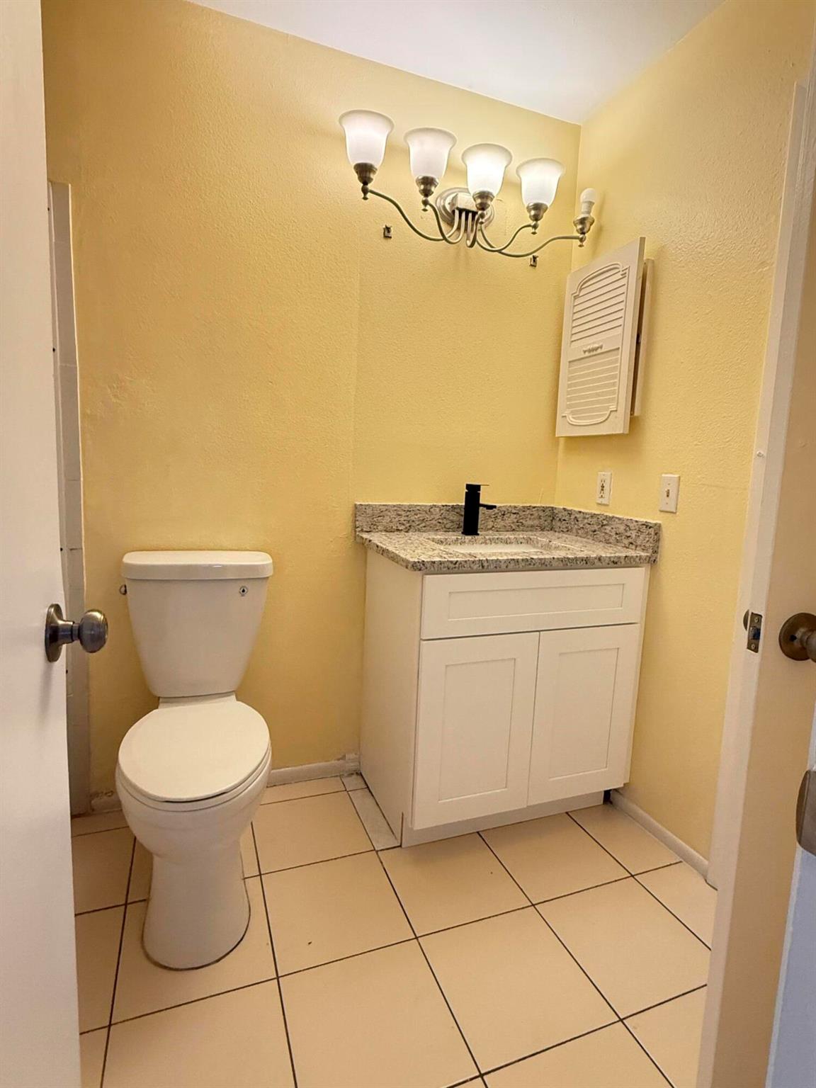 VILLAS OF WINDMILL POINT - Residential