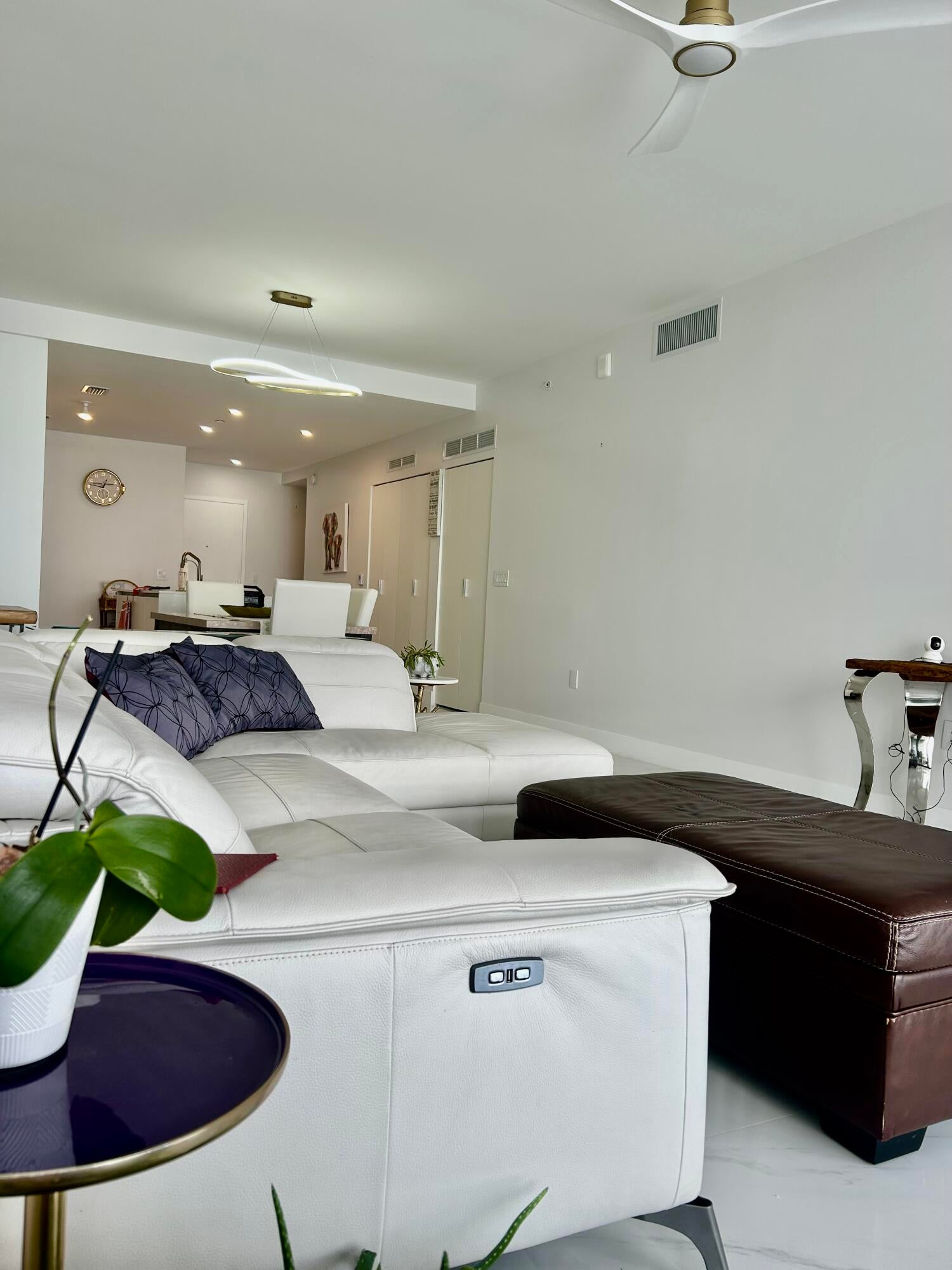 700 NE 24th Street 1606