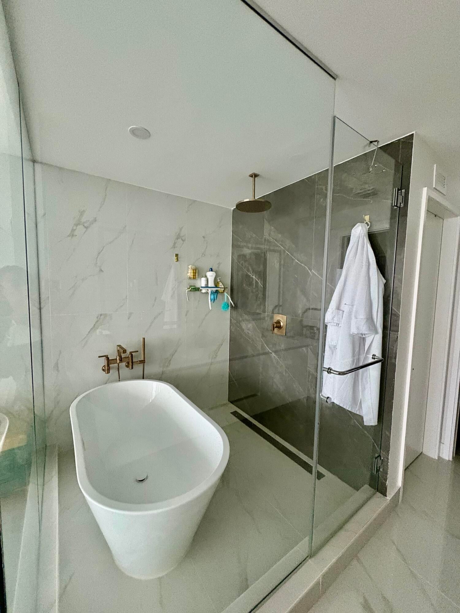 700 NE 24th Street 1606